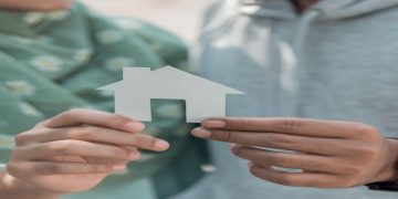 Supružnik nam ne može biti poput roditelja